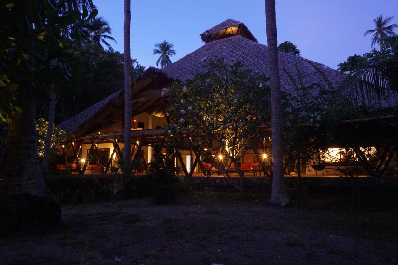 Coral Eye Boutique Resort And Marine Outpost Likupang Luaran gambar